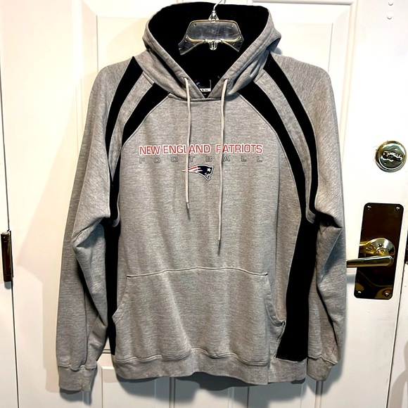 🏈 GRAY & NAVY BLUE NEW ENGLAND PATRIOTS HOODED FOOTBALL SWEATSHIRT Men’s XL - Picture 2 of 5